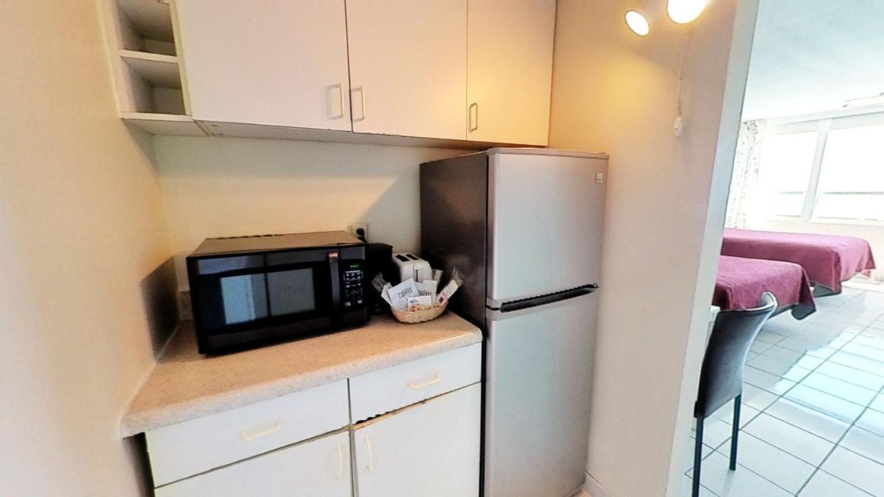 Castle 1733 Ocean View Studio With Direct Beach Access, Pool, Tennis & Free Parking Маями Бийч Екстериор снимка