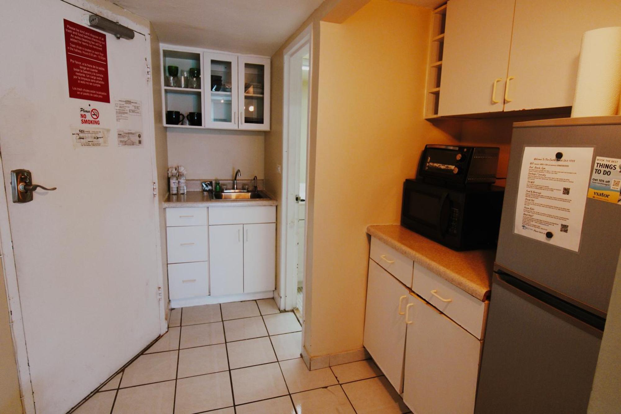 Castle 1733 Ocean View Studio With Direct Beach Access, Pool, Tennis & Free Parking Маями Бийч Екстериор снимка